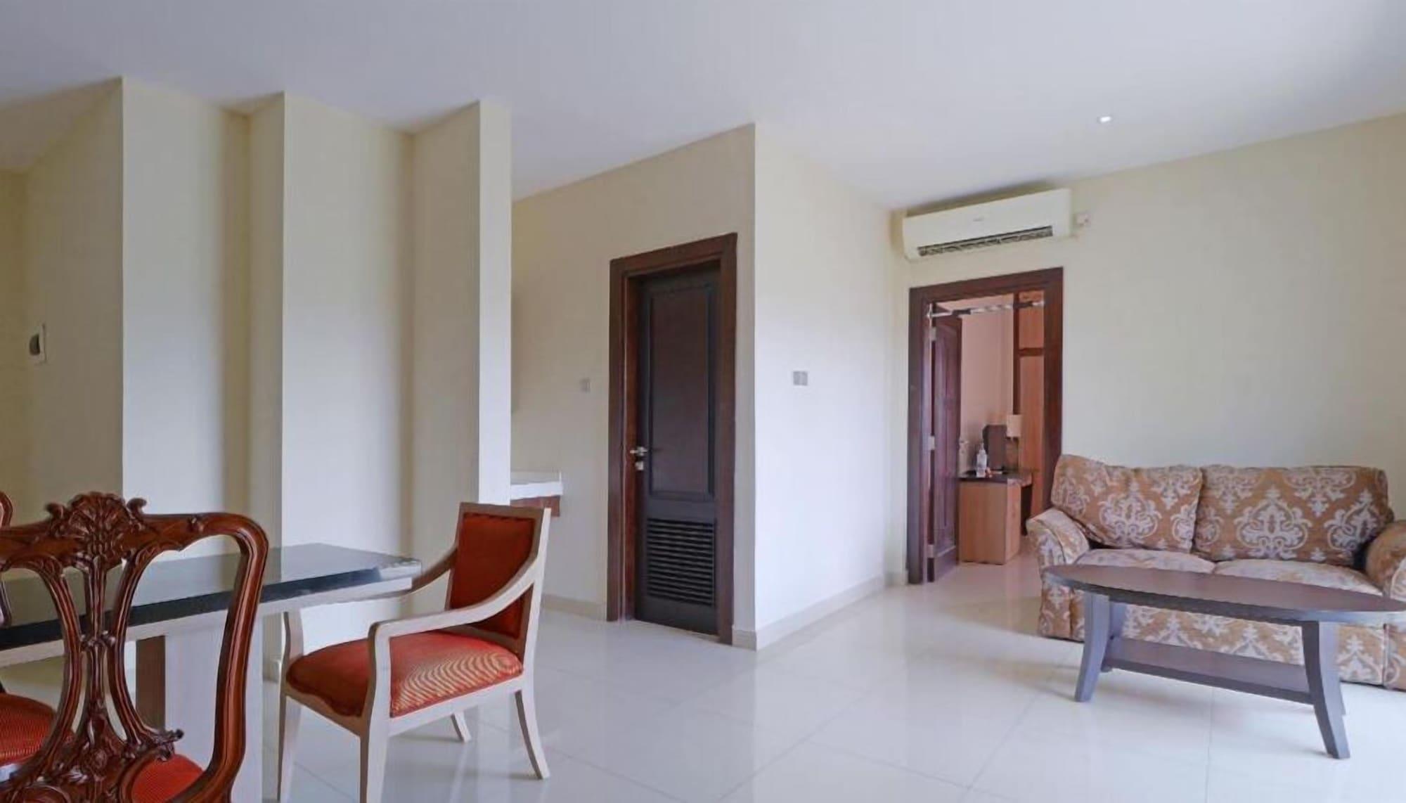 ג'קרטה Mutiara Suites מראה חיצוני תמונה
