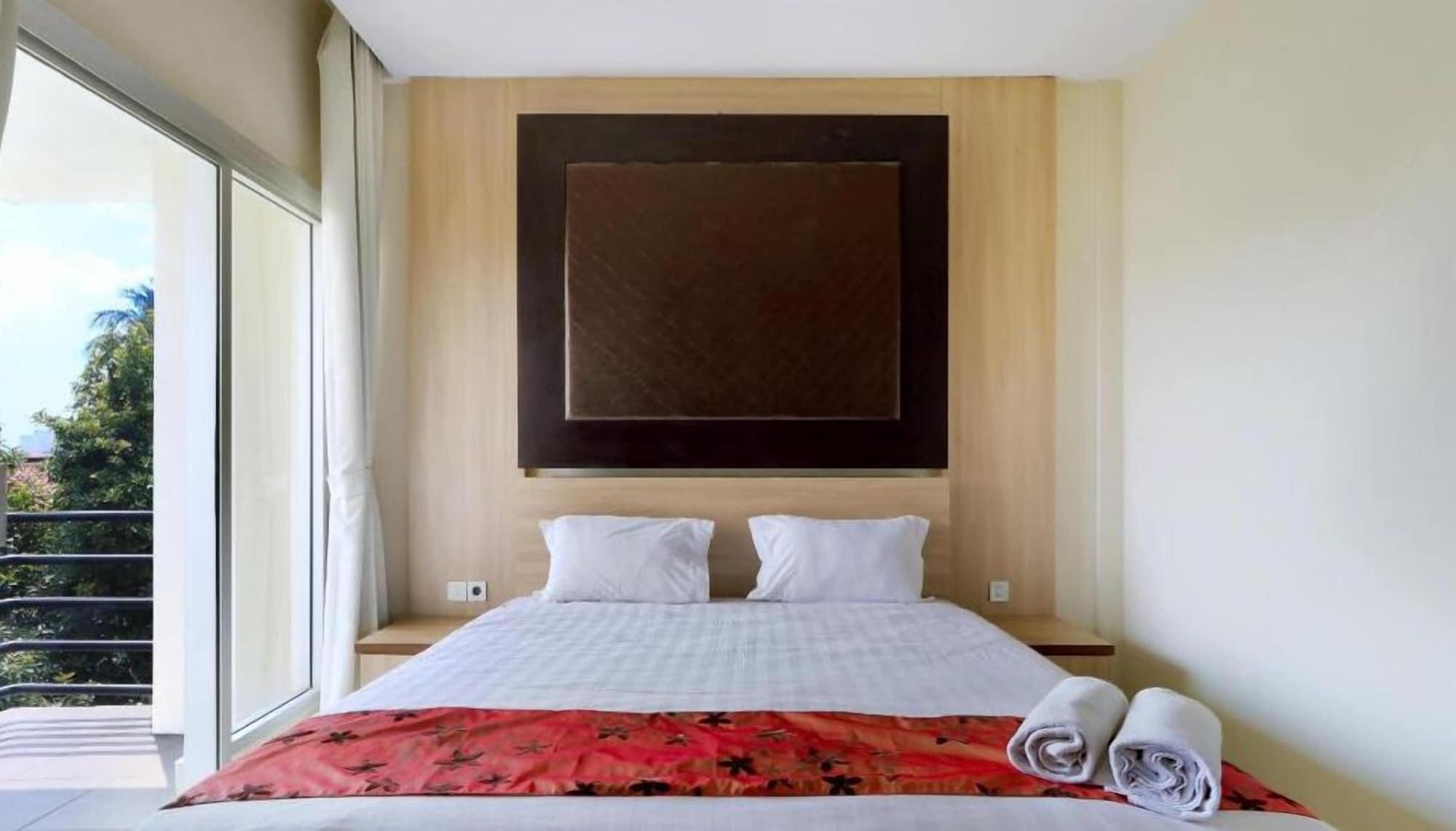 ג'קרטה Mutiara Suites מראה חיצוני תמונה