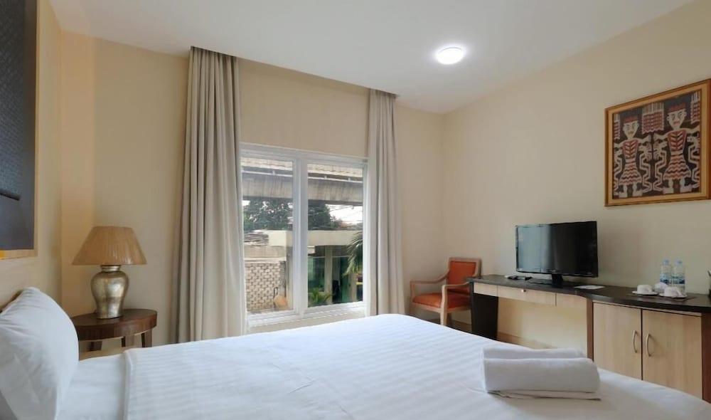 ג'קרטה Mutiara Suites מראה חיצוני תמונה