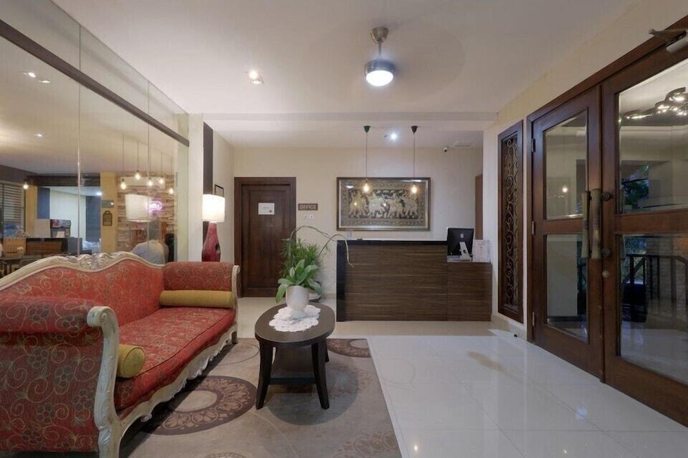 ג'קרטה Mutiara Suites מראה חיצוני תמונה