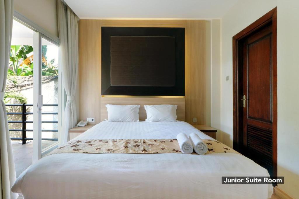 ג'קרטה Mutiara Suites מראה חיצוני תמונה