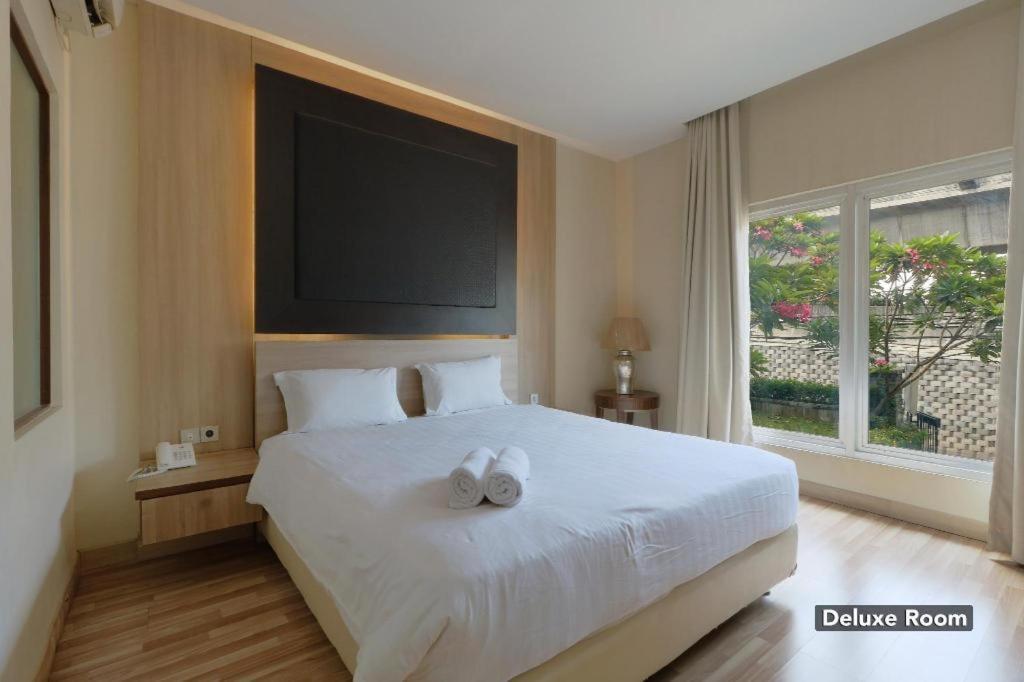 ג'קרטה Mutiara Suites מראה חיצוני תמונה